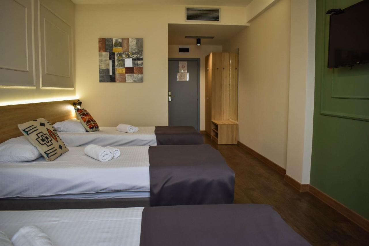 Hotel Dijana 피로트 외부 사진
