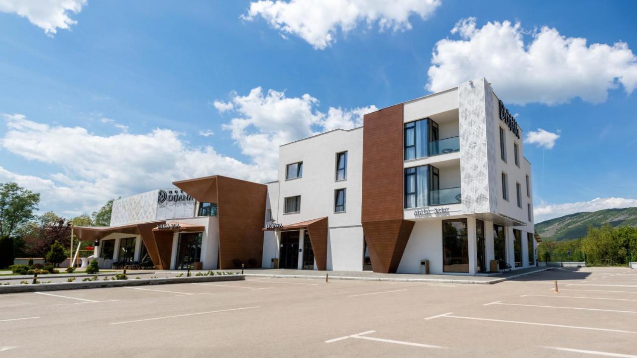 Hotel Dijana 피로트 외부 사진