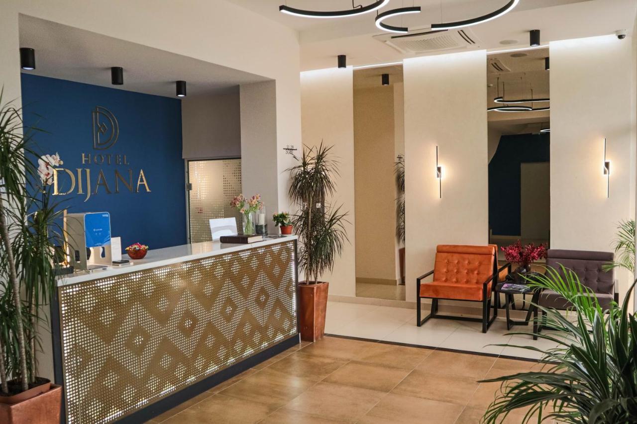 Hotel Dijana 피로트 외부 사진